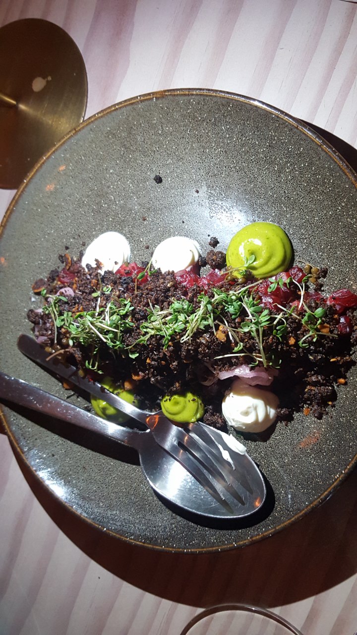 20181116_210330 (720x1280)