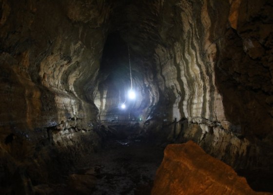 Lava tunnel